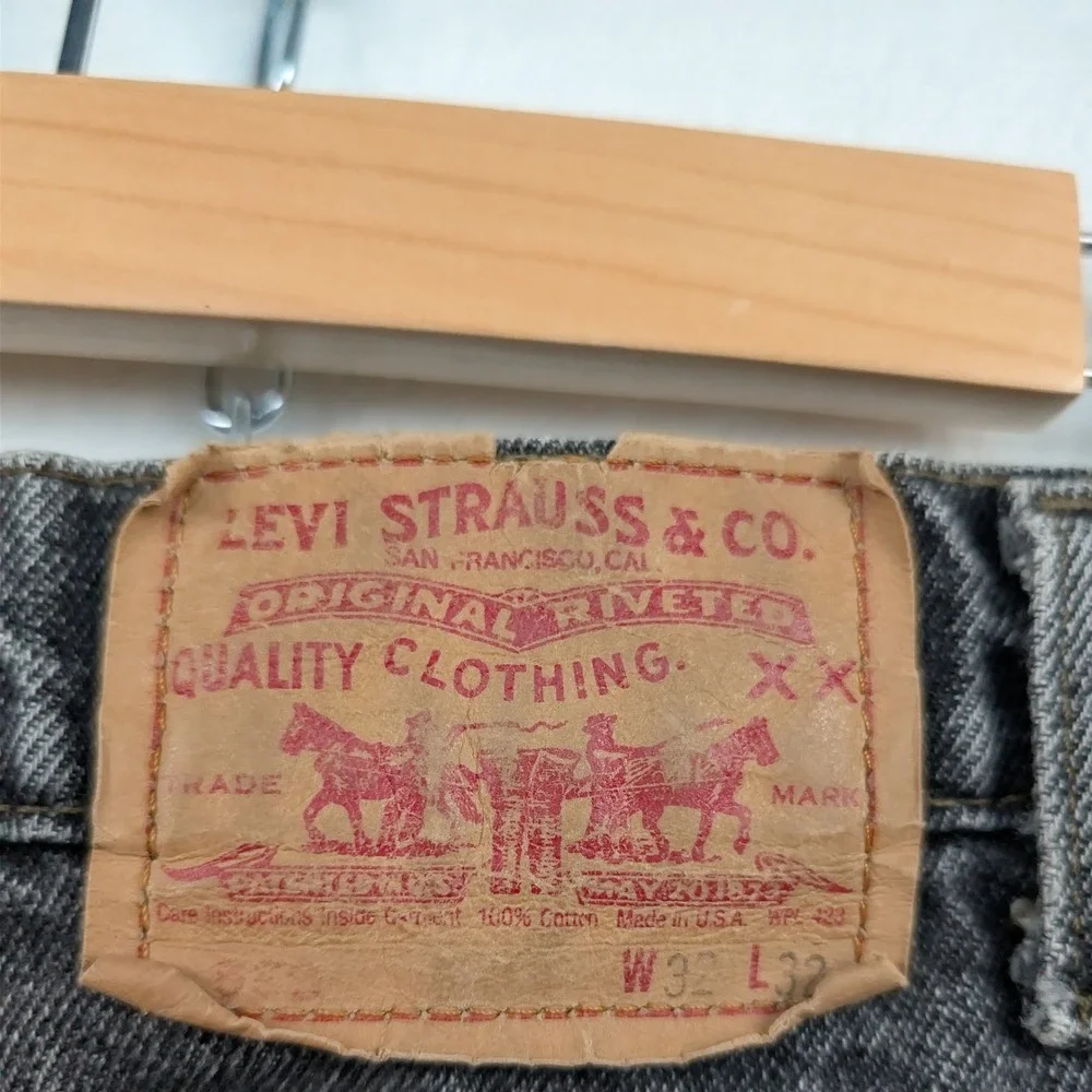 VTG Levi's 550 Jeans Men's 32x32 Black Faded Relaxed Tapered High Rise USA 90s